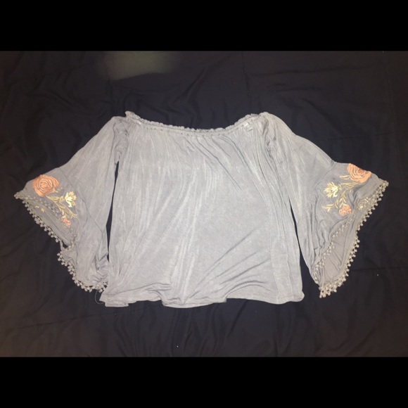 Off the shoulder blue top - Picture 2 of 4